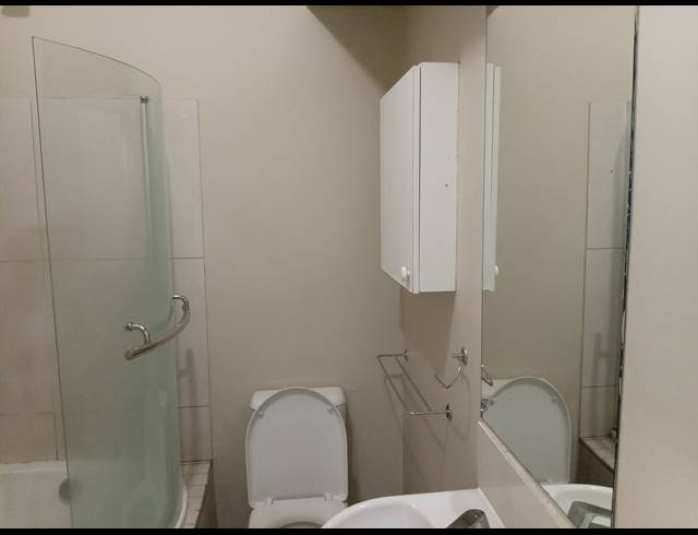 1 BEDROOM APARTMENT TO LET IN UMHLANGA RIDGE